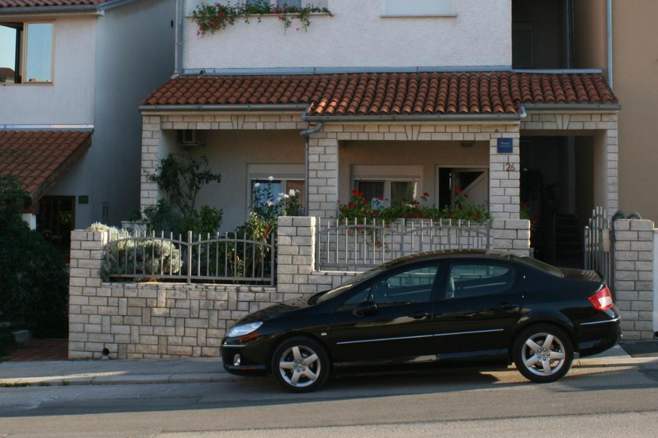 Apartments With Wifi Pula - 6987 Exterior photo